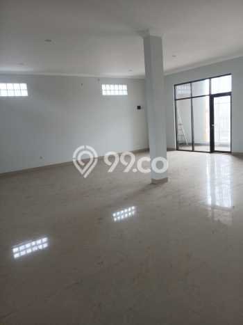 FOR RENT! Ruko di Bekasi Cocok untuk Bisnis 306m2 FOR RENT! Ruko di Bekasi Cocok untuk Bisnis 306m2