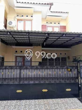 Ready to Use! Luxury House LT 210m2 Desain Elegan di Narogong Ready to Use! Luxury House LT 210m2 Desain Elegan di Narogong
