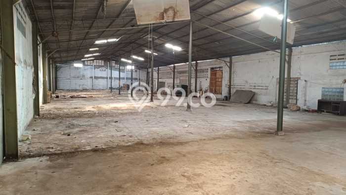 Untuk Disewa Ruko di Duren Sawit Jakarta Timur LT 209m2, LB 450m2 Untuk Disewa Ruko di Duren Sawit Jakarta Timur LT 209m2, LB 450m2