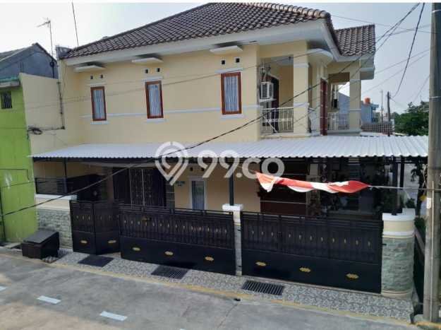 Ready to Use! Luxury House LT 210m2 Desain Elegan di Narogong Ready to Use! Luxury House LT 210m2 Desain Elegan di Narogong