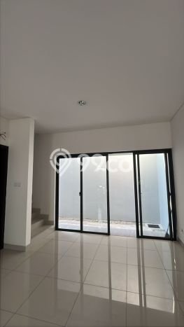 Lokasi strategis! Rumah siap huni dikontrakkan di Metland Menteng LB 79m2 Lokasi strategis! Rumah siap huni dikontrakkan di Metland Menteng LB 79m2