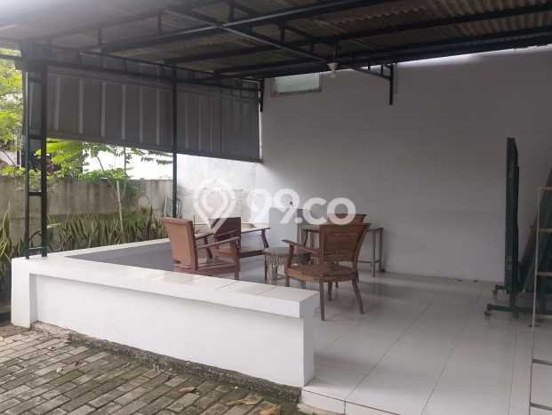 Disewakan Gudang komersial di Cakung luas bangunan 700m2 Disewakan Gudang komersial di Cakung luas bangunan 700m2