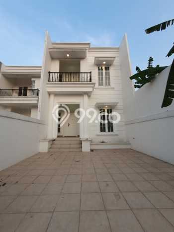 Hunian Cantik Modern Lb 160m2 di Jagakarsa, Jakarta Selatan Hunian Cantik Modern Lb 160m2 di Jagakarsa, Jakarta Selatan