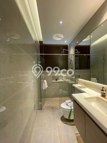 Ready to Use! Luxury House LT 190m2 Desain Modern di Sentul Ready to Use! Luxury House LT 190m2 Desain Modern di Sentul