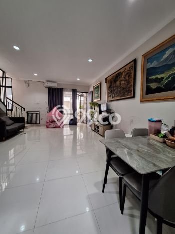 Jual Rumah Favorit Siap Huni LB 100m2 di Pamulang, Tangerang Selatan Jual Rumah Favorit Siap Huni LB 100m2 di Pamulang, Tangerang Selatan