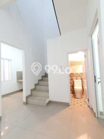Hunian Cantik Modern Lb 160m2 di Jagakarsa, Jakarta Selatan Hunian Cantik Modern Lb 160m2 di Jagakarsa, Jakarta Selatan