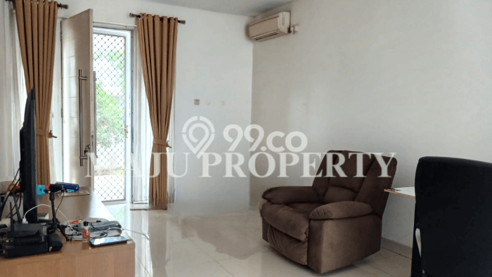 For Sale! Luxury House LT 170m2 Desain Elegan di Cibubur For Sale! Luxury House LT 170m2 Desain Elegan di Cibubur