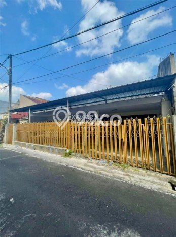 Dijual Cepat Rumah Favorit Siap Huni LB 220m2 di Klojen, Malang Dijual Cepat Rumah Favorit Siap Huni LB 220m2 di Klojen, Malang