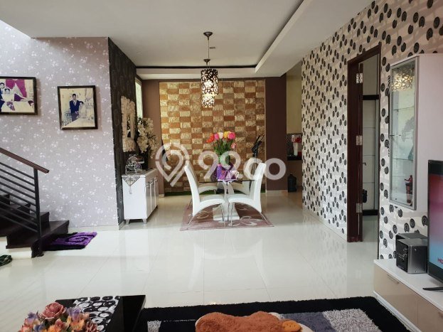 For Sale Vila di , Area 273m2m², Lokasi Premium For Sale Vila di , Area 273m2m², Lokasi Premium