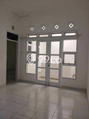 For Sale Hunian Rumah Terawat 5 KT di Sulfat, Malang For Sale Hunian Rumah Terawat 5 KT di Sulfat, Malang