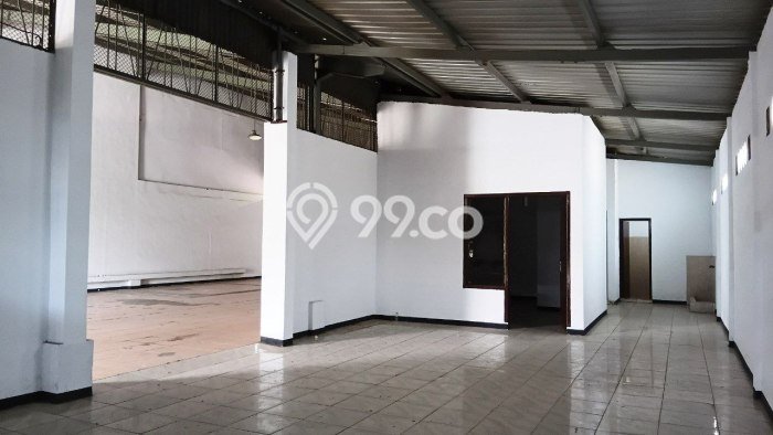 Gudang Disewakan Cepat di Pakis Malang LB 300m2 Gudang Disewakan Cepat di Pakis Malang LB 300m2