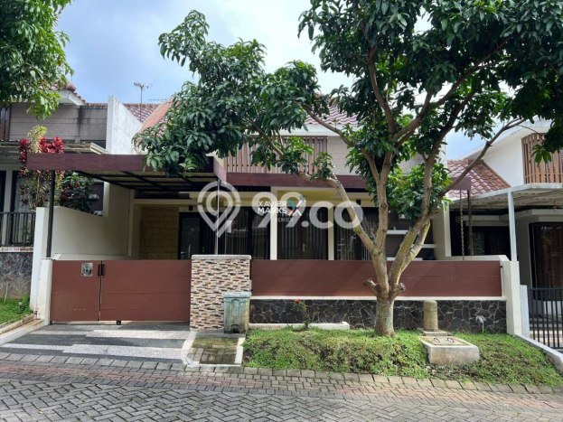 Dijual Hunian Rumah Terawat 3 Kamar di Tidar, Malang Dijual Hunian Rumah Terawat 3 Kamar di Tidar, Malang