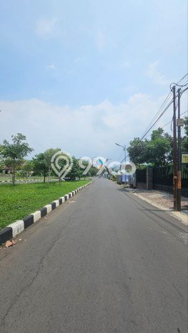 Unit Ruko Dijual di Malang LT 114m2 & LB 140m2 Unit Ruko Dijual di Malang LT 114m2 & LB 140m2