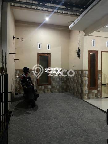 Hunian Cantik Modern Lb 111m2 di Blimbing, Malang Hunian Cantik Modern Lb 111m2 di Blimbing, Malang
