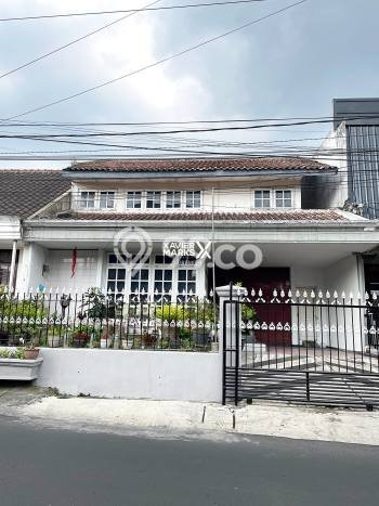 For Sale Rumah Mewah Exclusive di Lowokwaru, Malang For Sale Rumah Mewah Exclusive di Lowokwaru, Malang