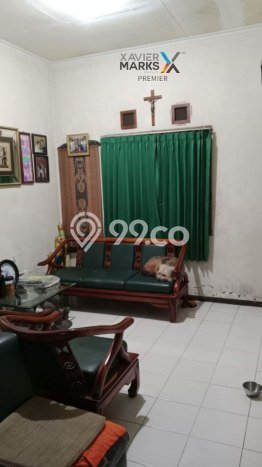 Rumah Modern 3 KT LT 202m2 di Araya Rumah Modern 3 KT LT 202m2 di Araya
