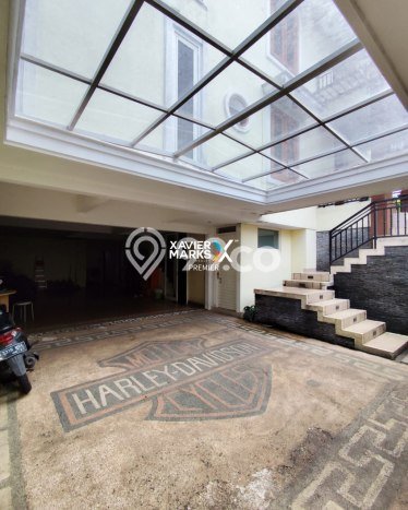 Jual Rumah Mewah Elegan Dengan View Cantik di Permata Jingga, Malang Jual Rumah Mewah Elegan Dengan View Cantik di Permata Jingga, Malang