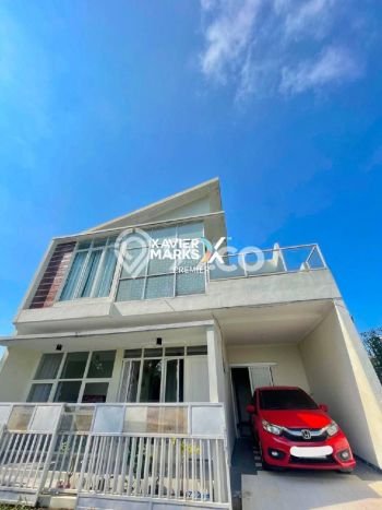 FOR SALE! Vila Kawasan , Area 94m2m², Lokasi Strategis FOR SALE! Vila Kawasan , Area 94m2m², Lokasi Strategis