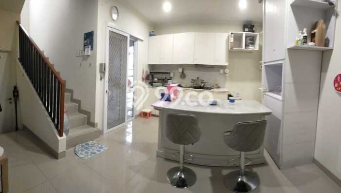 For Sale! Luxury House LT 141m2 Desain Modern di Gading Serpong For Sale! Luxury House LT 141m2 Desain Modern di Gading Serpong