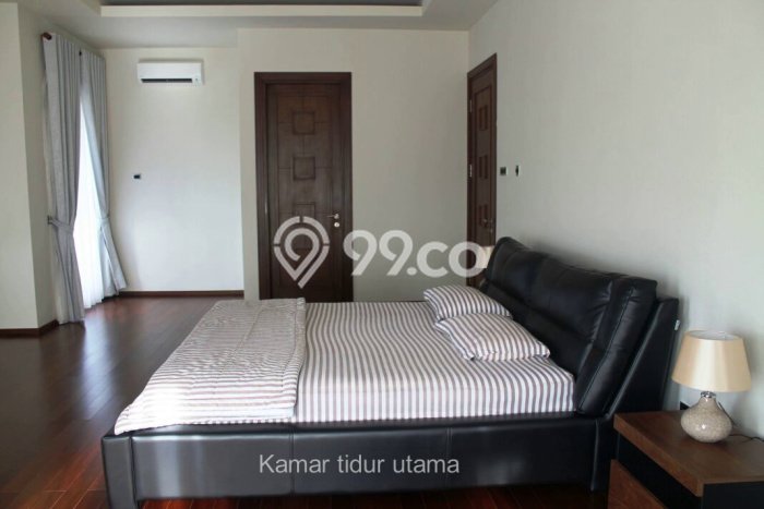 Siap Huni Hunian Elit 8 Kamar di BSD Dekat ke Mana Saja Siap Huni Hunian Elit 8 Kamar di BSD Dekat ke Mana Saja