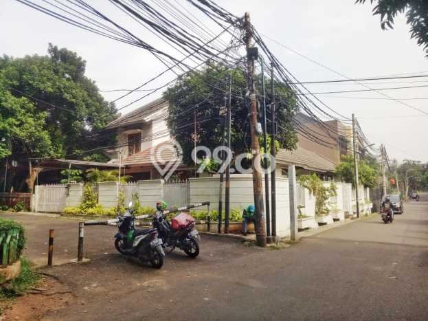 Hunian Mewah LB 250m2 Siap Pakai Desain Elegan di Jati Padang, Jakarta Selatan Hunian Mewah LB 250m2 Siap Pakai Desain Elegan di Jati Padang, Jakarta Selatan