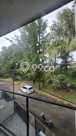Dijual Hunian Rumah Terawat 3 KT di Villa Melati Mas, Tangerang Selatan Dijual Hunian Rumah Terawat 3 KT di Villa Melati Mas, Tangerang Selatan