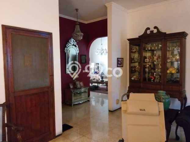 Rumah Elit LB 245m2 Siap Pakai Desain Elegan di Jati Padang, Jakarta Selatan Rumah Elit LB 245m2 Siap Pakai Desain Elegan di Jati Padang, Jakarta Selatan
