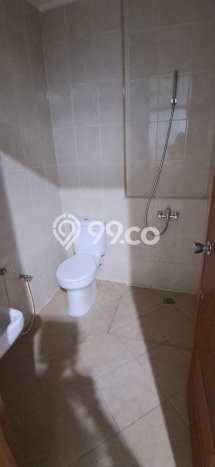 Ruko Disewa di Serpong Utara, Tangerang Selatan, LT 75m2 / LB 240m2 Ruko Disewa di Serpong Utara, Tangerang Selatan, LT 75m2 / LB 240m2