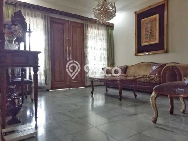 Hunian Mewah LB 250m2 Siap Pakai Desain Elegan di Jati Padang, Jakarta Selatan Hunian Mewah LB 250m2 Siap Pakai Desain Elegan di Jati Padang, Jakarta Selatan