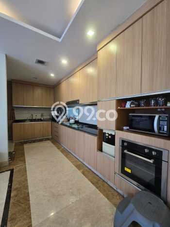 Jual Rumah Mewah Megah Dengan View Cantik di Pondok Indah, Jakarta Selatan Jual Rumah Mewah Megah Dengan View Cantik di Pondok Indah, Jakarta Selatan