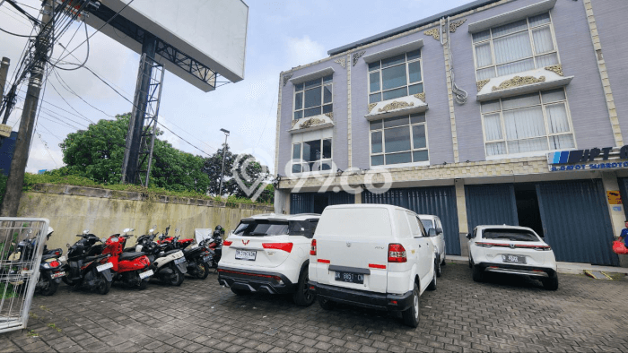 Ruko Disewa di Denpasar dengan LB 255m2 Area Komersial Ramai Ruko Disewa di Denpasar dengan LB 255m2 Area Komersial Ramai