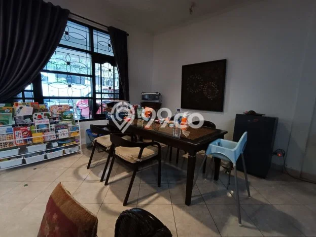 Rumah Kontrakan Badung LT 178m2 LB 230m2 Area Kerobokan Rumah Kontrakan Badung LT 178m2 LB 230m2 Area Kerobokan