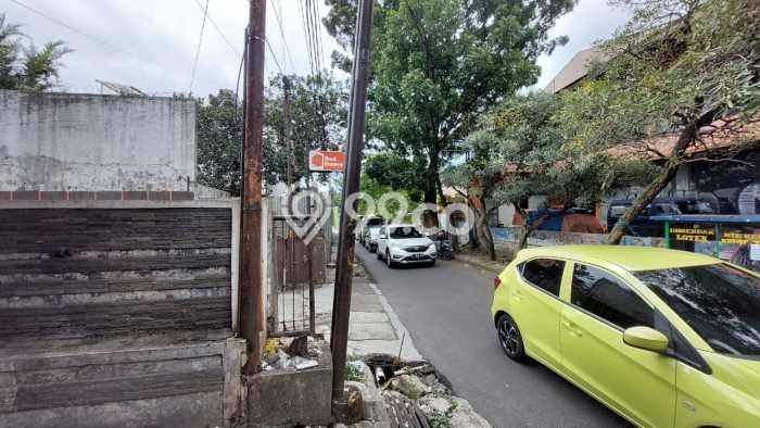 Unit Ruko Dijual di Regol Bandung Luas Bangunan 200m2 Unit Ruko Dijual di Regol Bandung Luas Bangunan 200m2
