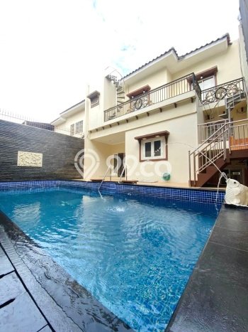 For Sale! Luxury House LT 250m2 Desain Modern di Pantai Indah Kapuk For Sale! Luxury House LT 250m2 Desain Modern di Pantai Indah Kapuk
