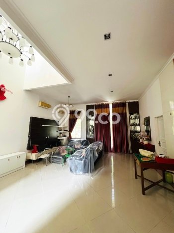 Rumah Elit Modern Tanpa Renovasi di Pantai Indah Kapuk Jakarta Utara Rumah Elit Modern Tanpa Renovasi di Pantai Indah Kapuk Jakarta Utara