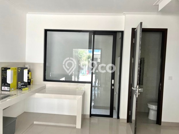 Rumah Luas Asri 2 KT Siap Huni di Pantai Indah Kapuk 2 Jakarta Utara Rumah Luas Asri 2 KT Siap Huni di Pantai Indah Kapuk 2 Jakarta Utara