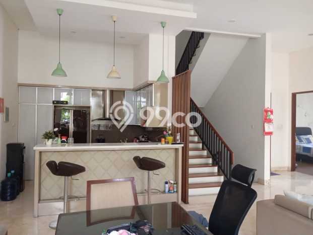 Dijual Rumah Luas Megah Dengan View Eksklusif di Permata Buana, Jakarta Barat Dijual Rumah Luas Megah Dengan View Eksklusif di Permata Buana, Jakarta Barat
