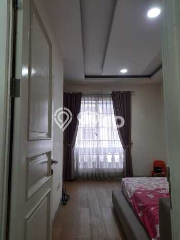 For Sale Hunian Rumah Nyaman 2 KT di Green Lake City, Jakarta Barat For Sale Hunian Rumah Nyaman 2 KT di Green Lake City, Jakarta Barat