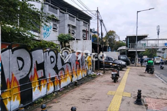 Ruko paling strategis disewakan di Cengkareng Jakarta Barat Ruko paling strategis disewakan di Cengkareng Jakarta Barat