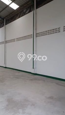 Gudang disewakan di Cipondoh Tangerang dengan luas bangunan 435m2 Gudang disewakan di Cipondoh Tangerang dengan luas bangunan 435m2