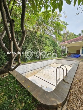 Dijual Rumah Luas Megah Dengan View Eksklusif di Cipete, Jakarta Selatan Dijual Rumah Luas Megah Dengan View Eksklusif di Cipete, Jakarta Selatan