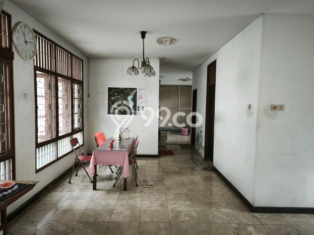 Jual Rumah Mewah Elegan Dengan View Eksklusif di Kemang Pratama, Bekasi Jual Rumah Mewah Elegan Dengan View Eksklusif di Kemang Pratama, Bekasi