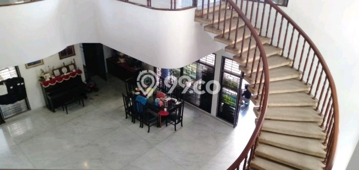 Rumah Luxury Modern Siap Huni di Sukomanunggal Surabaya Rumah Luxury Modern Siap Huni di Sukomanunggal Surabaya