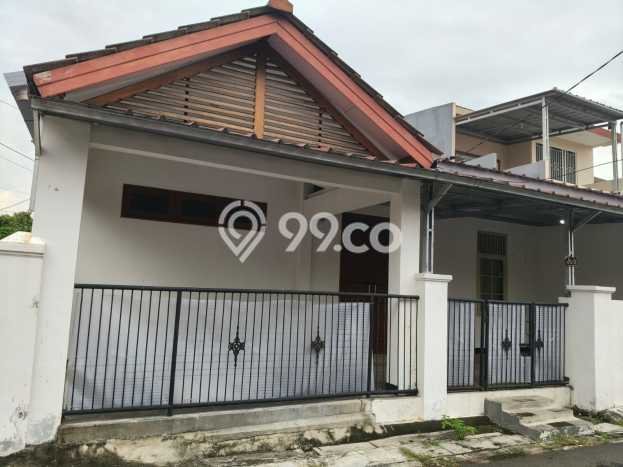 Disewakan! Rumah 2 Kamar Tidur &
1 Kamar Mandi di Bekasi, Bekasi Disewakan! Rumah 2 Kamar Tidur &
1 Kamar Mandi di Bekasi, Bekasi