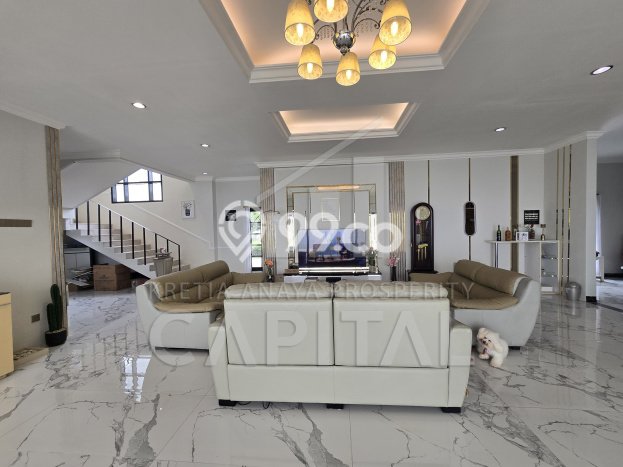 Jual Rumah Luas Megah Dengan View Cantik di Setiabudi, Bandung Jual Rumah Luas Megah Dengan View Cantik di Setiabudi, Bandung