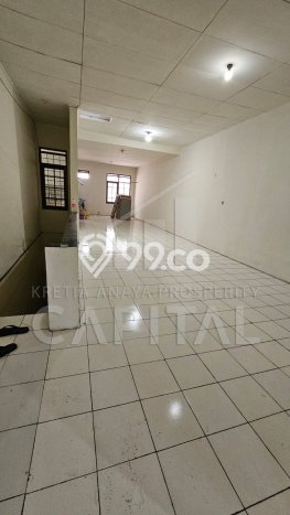 Ruko untuk Disewa di Pusat Bandung Luas Bangunan 180m2 Ruko untuk Disewa di Pusat Bandung Luas Bangunan 180m2
