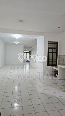 Ruko untuk Disewa di Pusat Bandung Luas Bangunan 180m2 Ruko untuk Disewa di Pusat Bandung Luas Bangunan 180m2