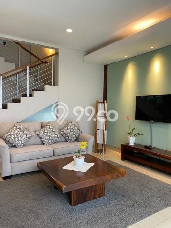 Disewakan! Rumah 4 Kamar Tidur &
3 Kamar Mandi di Setra Duta, Bandung Disewakan! Rumah 4 Kamar Tidur &
3 Kamar Mandi di Setra Duta, Bandung