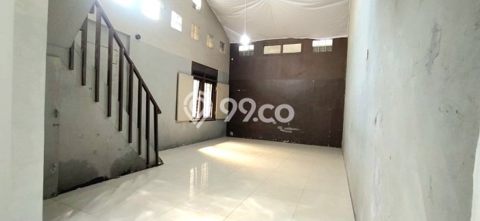 Unit Komersial Tersedia di Holis Cigondewah Spesifikasi LB 300m2 Unit Komersial Tersedia di Holis Cigondewah Spesifikasi LB 300m2