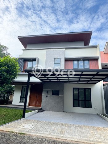 Rumah Mewah LB 133m2 Siap Huni Desain Elegan di BSD, Tangerang Rumah Mewah LB 133m2 Siap Huni Desain Elegan di BSD, Tangerang